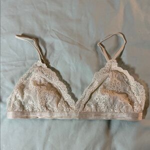 Talula Lace Bralette in Beige